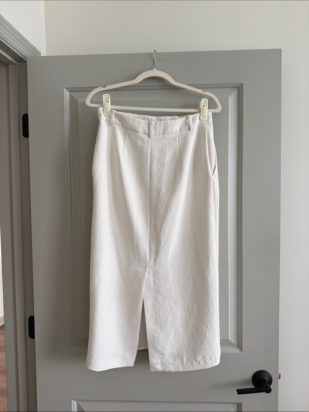 Wilfred White Midi Pencil Skirt